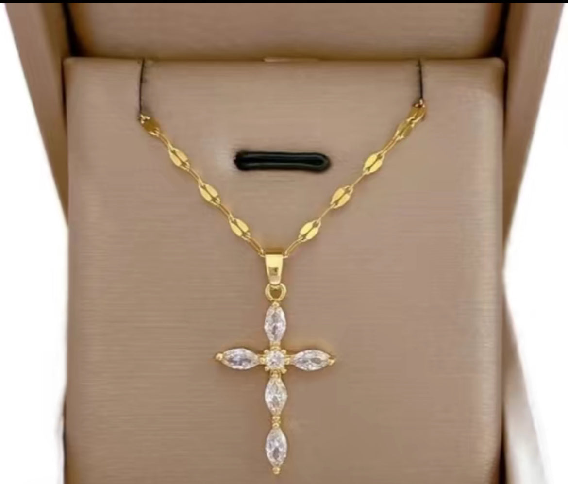 Elegant Cross Pendant Necklace Gemstone Daily Wearing