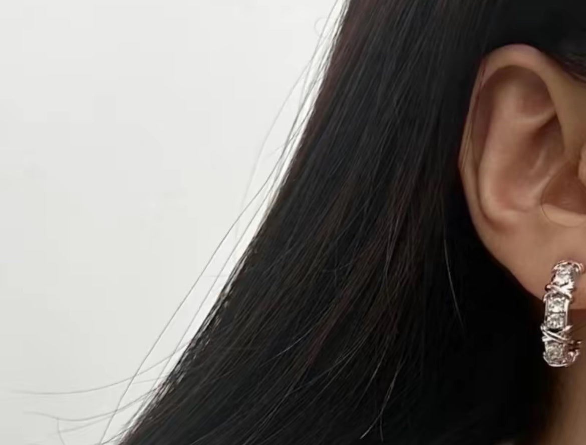 Elegant Artificial Earrings-Simple Circle design mini