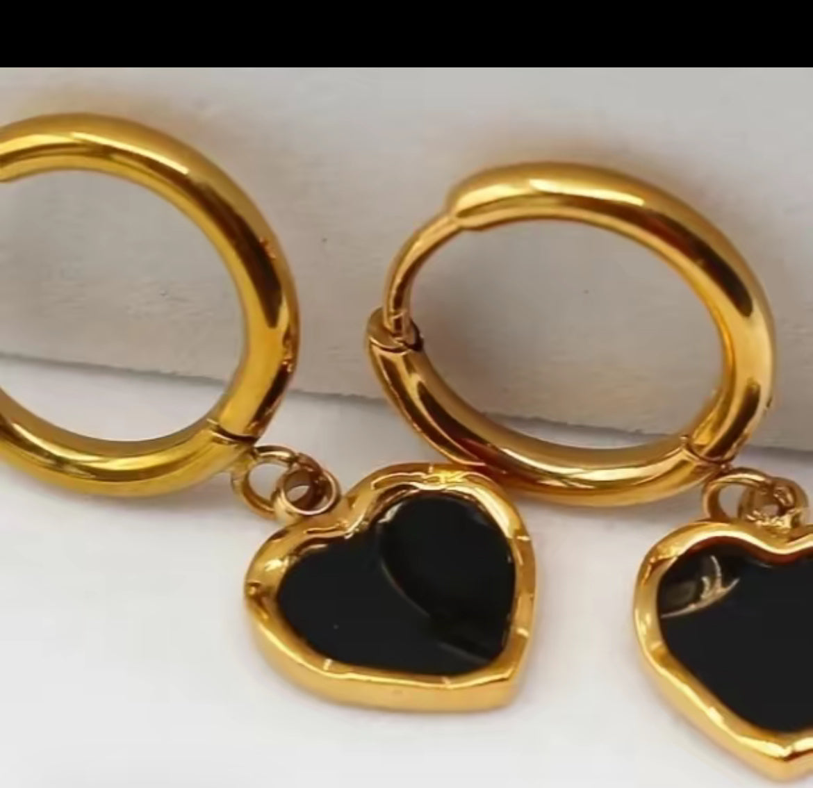 Geometric Set Titanium Gold and Black Heart