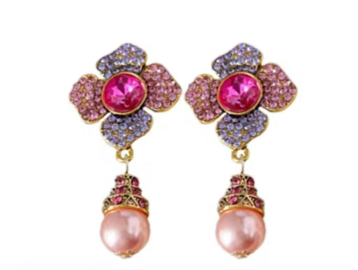 Flowers Pink Pearl Design Earrings Fashion Jewelry for Women & Girls